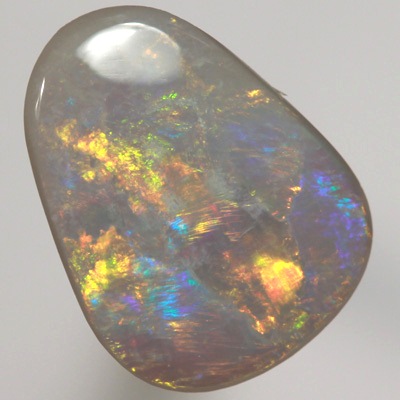 SOLID SEMI BLACK OPAL  Very bright rolling flashes. SEE VIDEO